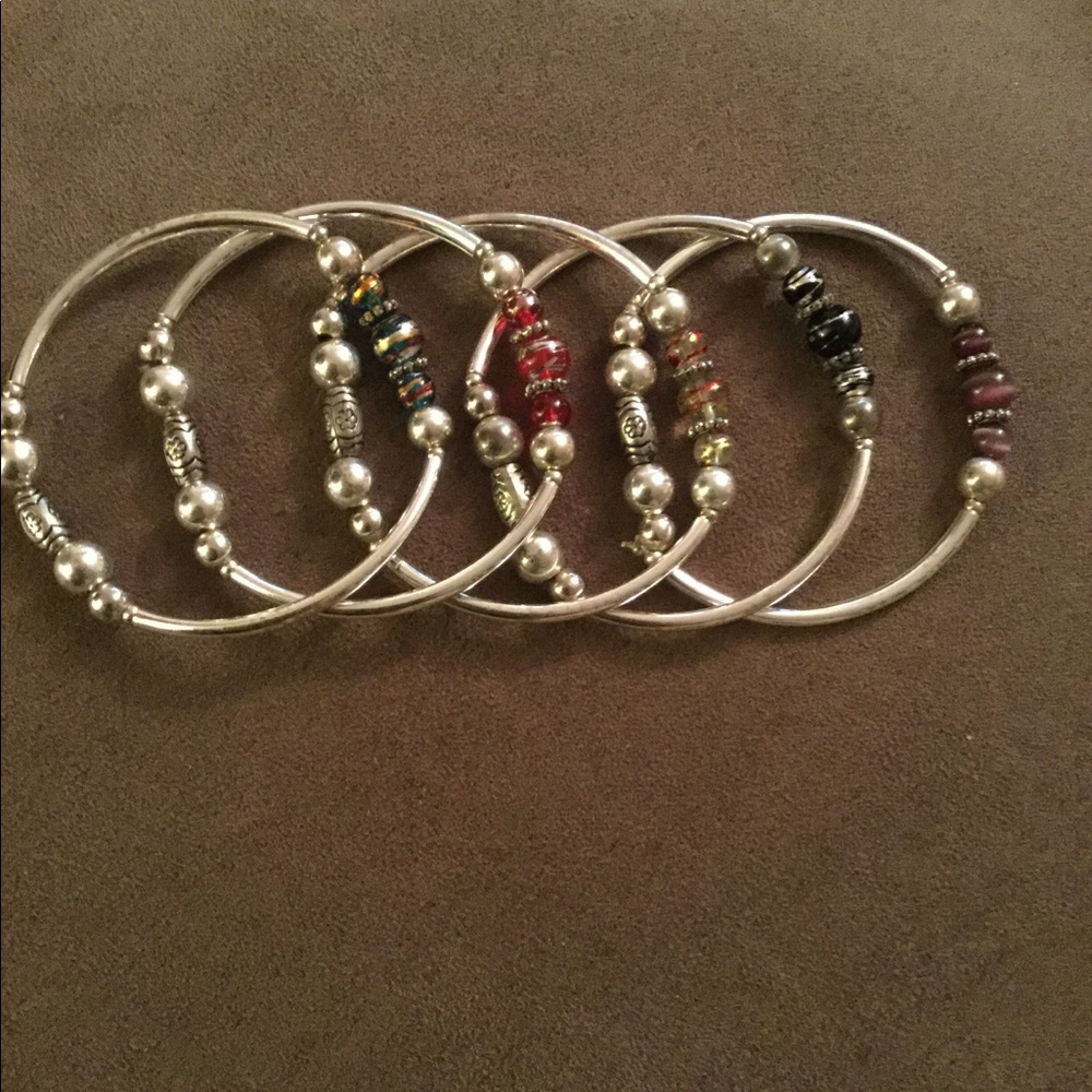 💕 Set of 5 Silver Beaded Stretch Bracelets 💕